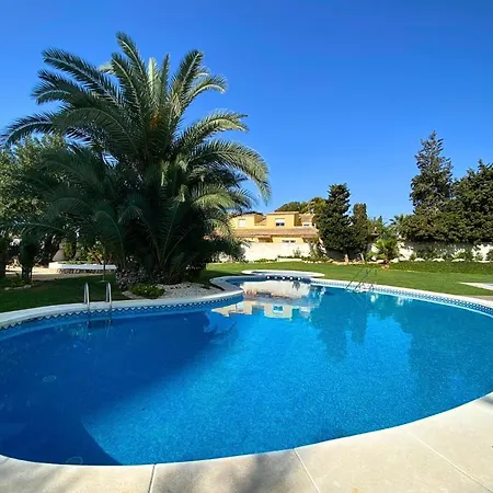 Cozy Apartment Benidorm Poniente 5 Min From The Beach Exterior photo